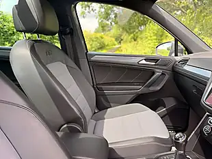 Used 2018 Volkswagen Tiguan R-Line Indium Grey - Interior and Exterior details 16