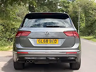 Used 2018 Volkswagen Tiguan R-Line Indium Grey - Interior and Exterior details 9