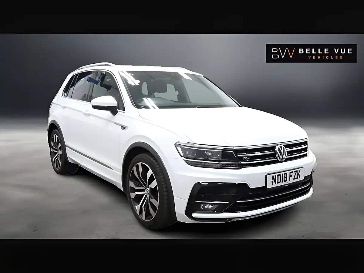 Used 2018 Volkswagen Tiguan R-Line Pure White - Front View