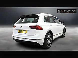 Used 2018 Volkswagen Tiguan R-Line Pure White - Interior and Exterior details 4