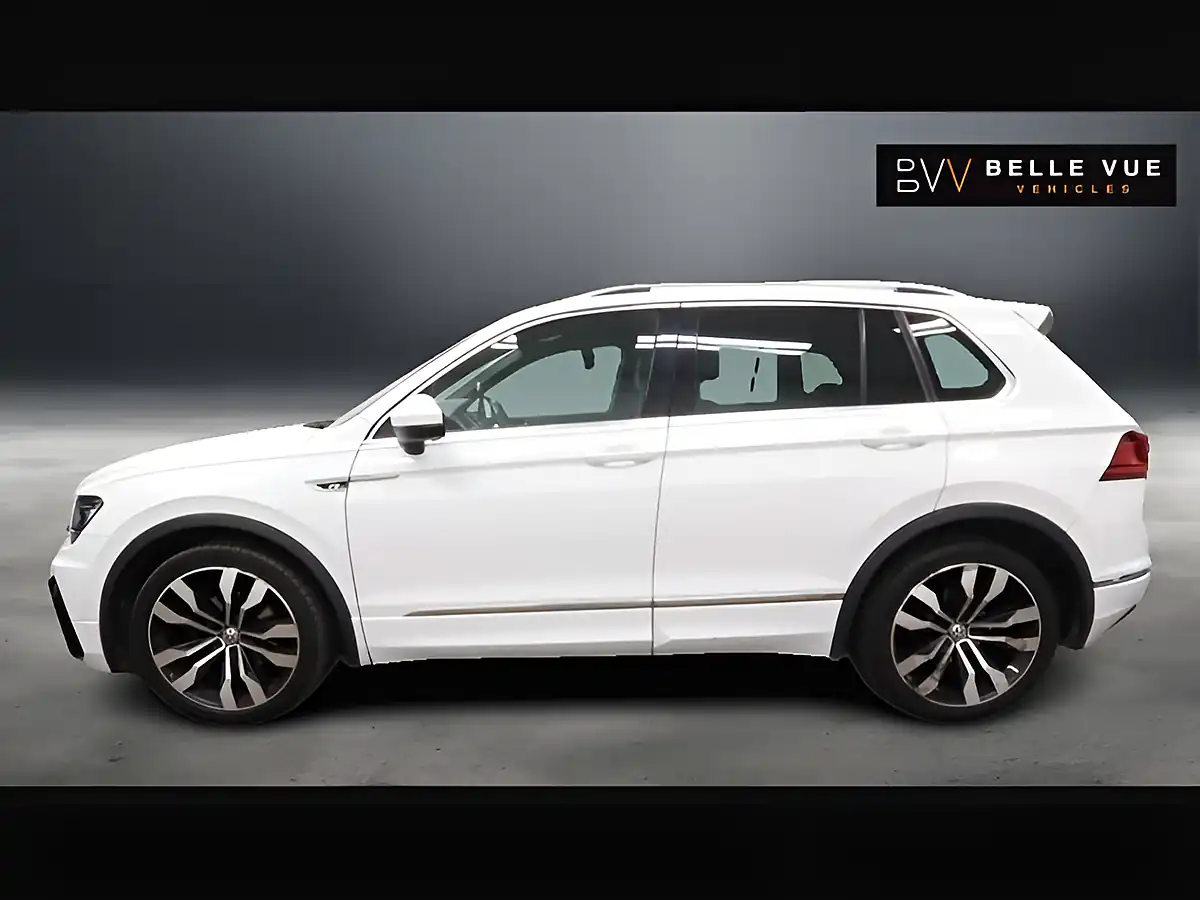 Used 2018 Volkswagen Tiguan R-Line Pure White - Interior and Exterior details 7
