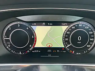 Used 2018 Volkswagen Tiguan R-Line Silver - Interior and Exterior details 8