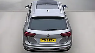 Used 2018 Volkswagen Tiguan R-Line Silver - Interior and Exterior details 11