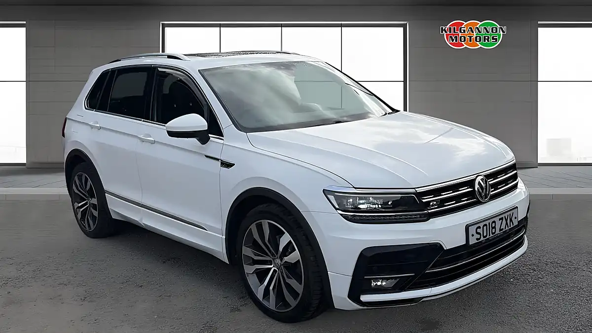 Used 2018 Volkswagen Tiguan R-Line White - Front View