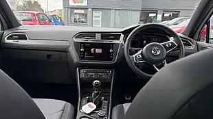 Used 2018 Volkswagen Tiguan R-Line White - Interior and Exterior details 7