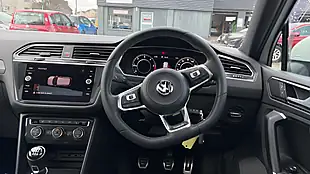 Used 2018 Volkswagen Tiguan R-Line White - Interior and Exterior details 8