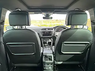 Used 2018 Volkswagen Tiguan R-Line White - Interior and Exterior details 15