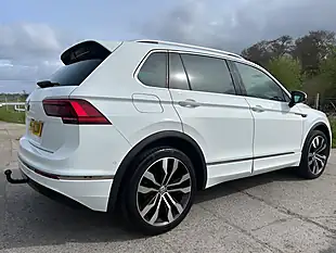 Used 2018 Volkswagen Tiguan R-Line White - Interior and Exterior details 3