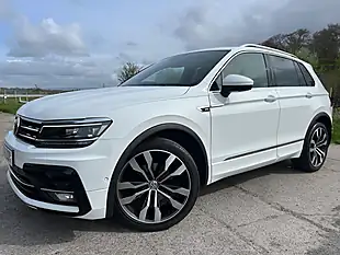 Used 2018 Volkswagen Tiguan R-Line White - Interior and Exterior details 4