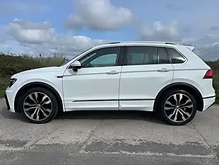 Used 2018 Volkswagen Tiguan R-Line White - Interior and Exterior details 5