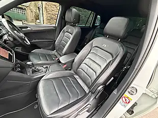 Used 2018 Volkswagen Tiguan R-Line White - Interior and Exterior details 17