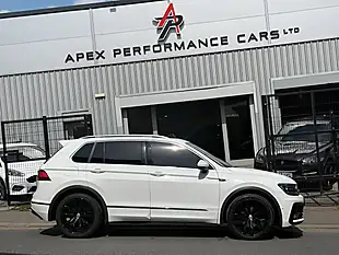 Used 2018 Volkswagen Tiguan R-Line White - Interior and Exterior details 7