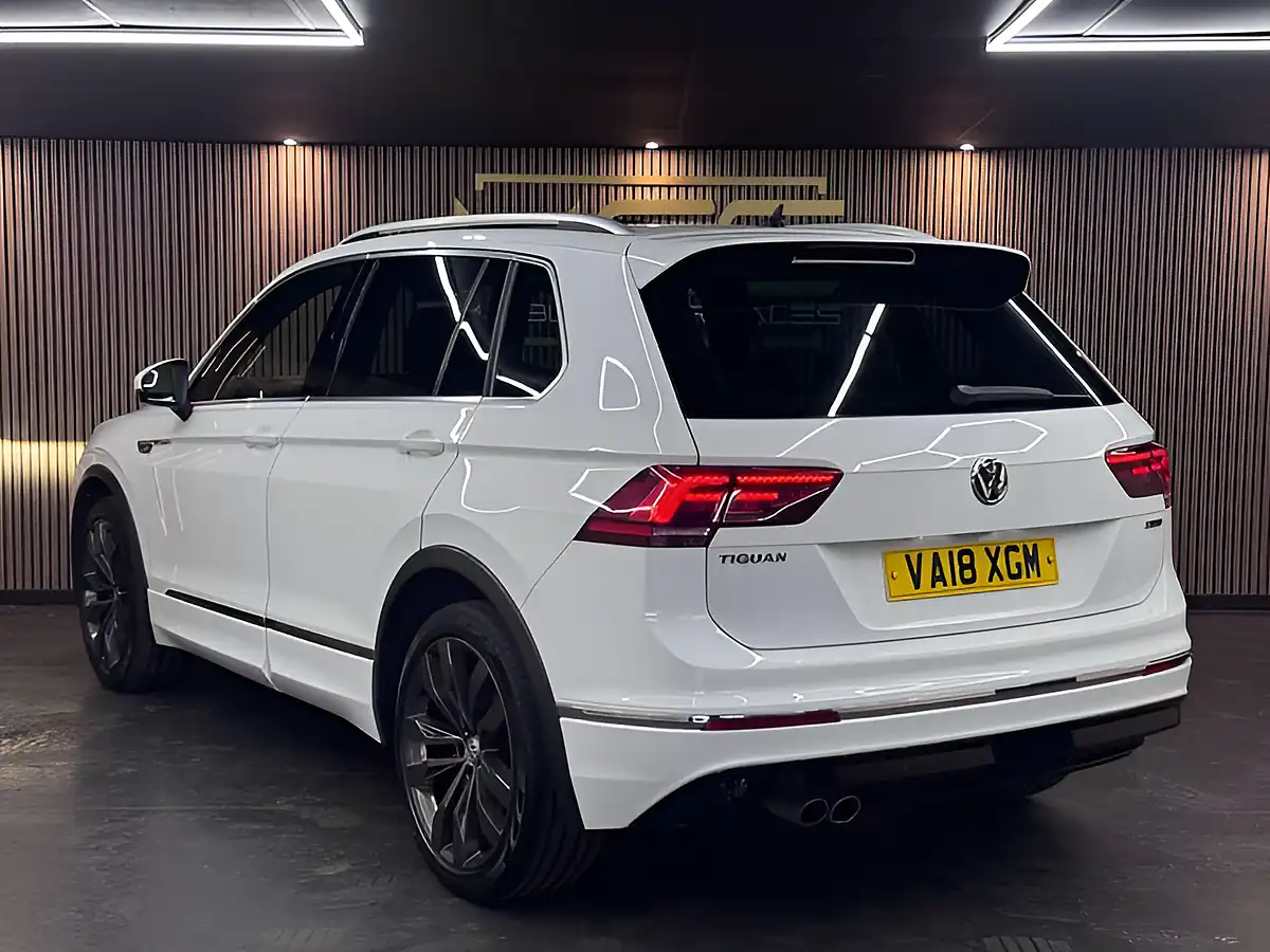 Used 2018 Volkswagen Tiguan R-Line White - Interior and Exterior details 8