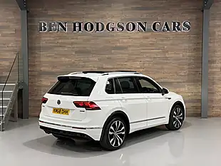 Used 2018 Volkswagen Tiguan R-Line White - Interior and Exterior details 3