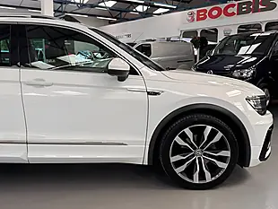 Used 2018 Volkswagen Tiguan R-Line White - Interior and Exterior details 12