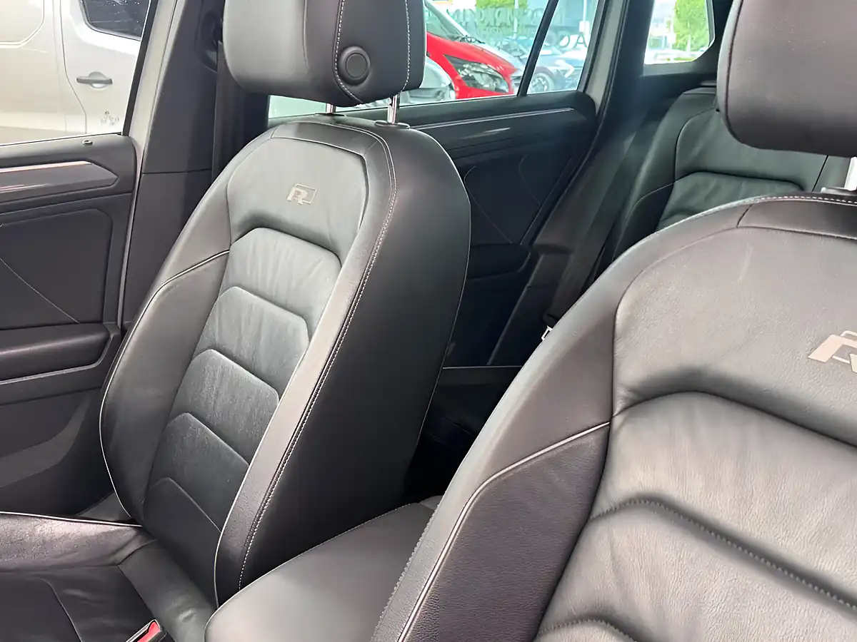 Used 2018 Volkswagen Tiguan R-Line White - Interior and Exterior details 20