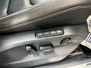Used 2018 Volkswagen Tiguan R-Line White - Interior and Exterior details 14