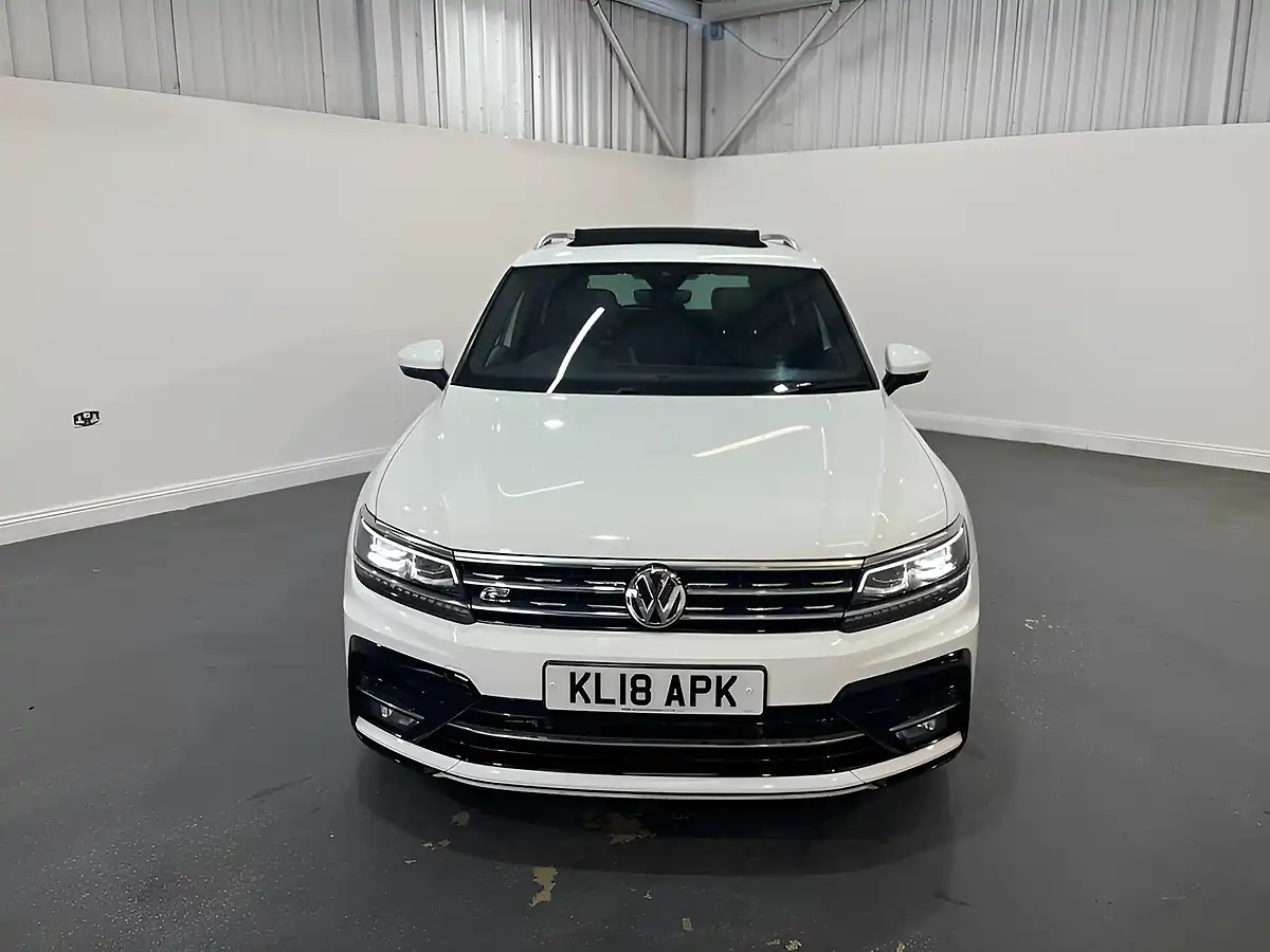 Used 2018 Volkswagen Tiguan R-Line White - Interior and Exterior details 2