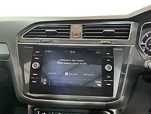 Used 2018 Volkswagen Tiguan R-Line White - Interior and Exterior details 20