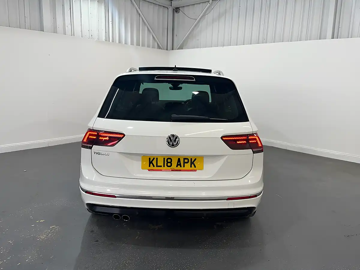 Used 2018 Volkswagen Tiguan R-Line White - Interior and Exterior details 5