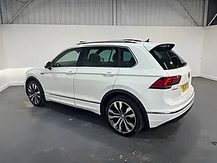Used 2018 Volkswagen Tiguan R-Line White - Interior and Exterior details 6