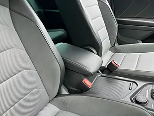 Used 2018 Volkswagen Tiguan R-Line White - Interior and Exterior details 19