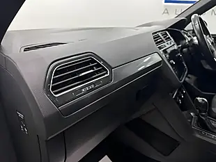Used 2018 Volkswagen Tiguan R-Line White - Interior and Exterior details 18