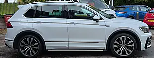 Used 2018 Volkswagen Tiguan R-Line White - Interior and Exterior details 7