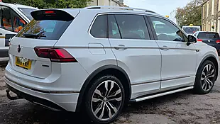 Used 2018 Volkswagen Tiguan R-Line White - Interior and Exterior details 8