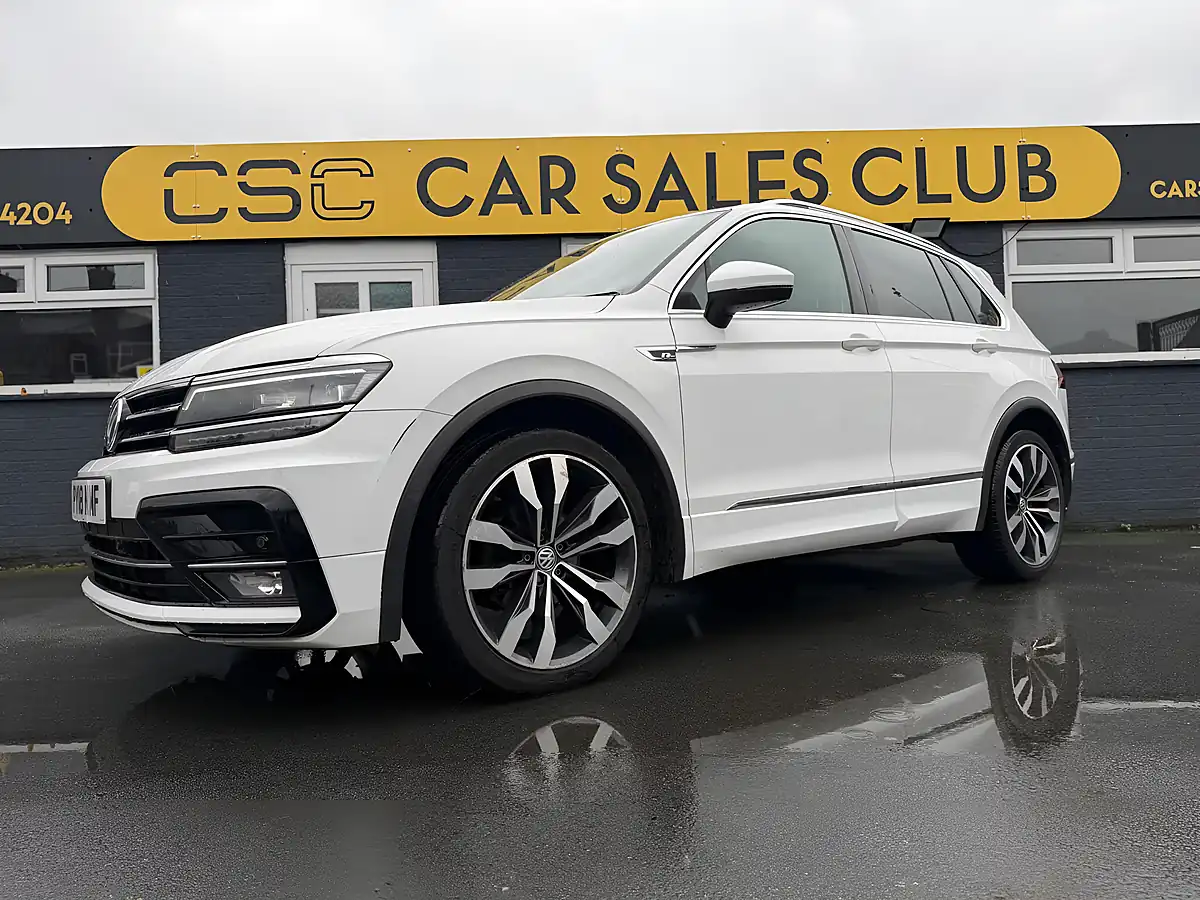 Used 2018 Volkswagen Tiguan R-Line White - Interior and Exterior details 10