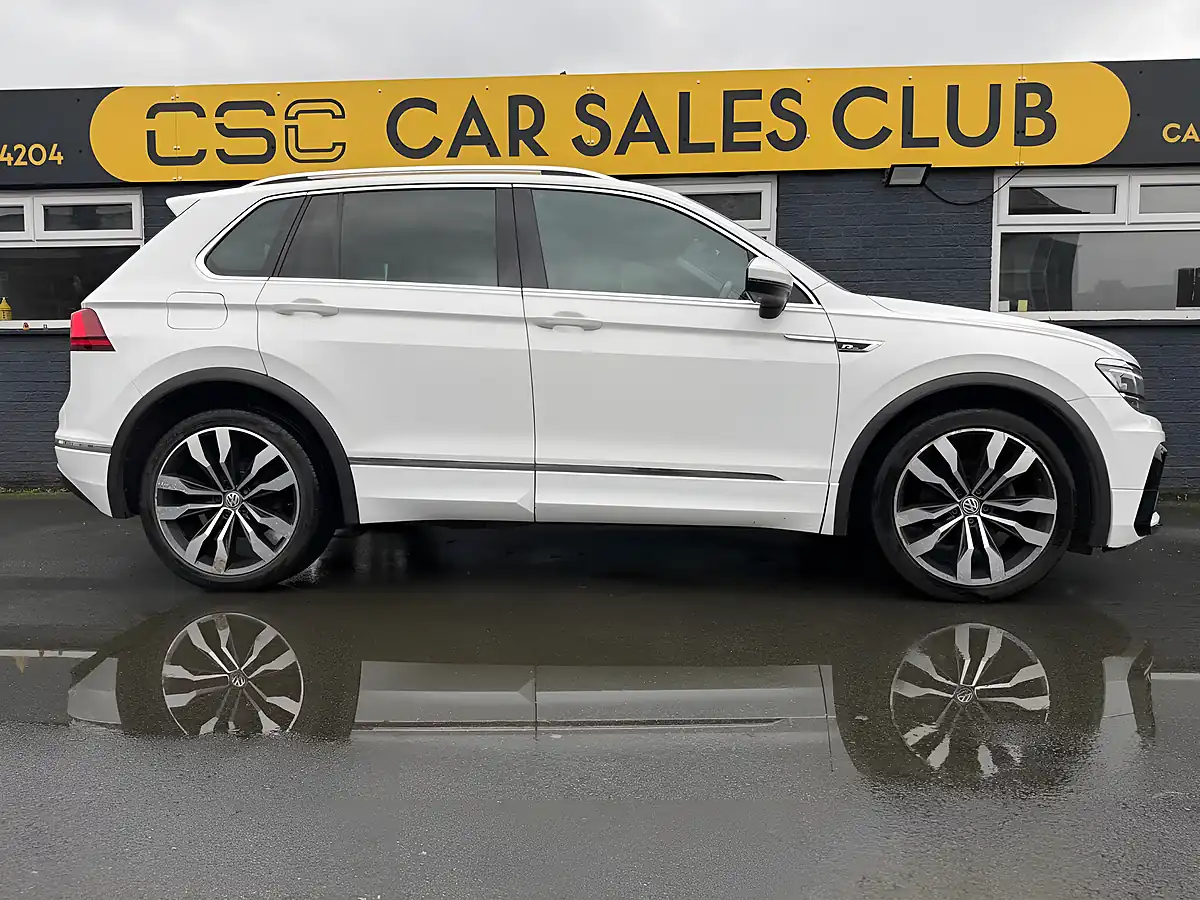 Used 2018 Volkswagen Tiguan R-Line White - Interior and Exterior details 12