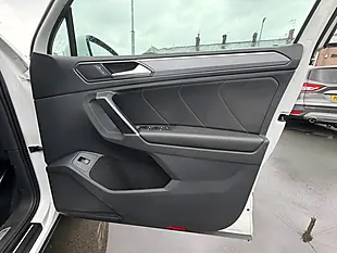 Used 2018 Volkswagen Tiguan R-Line White - Interior and Exterior details 16