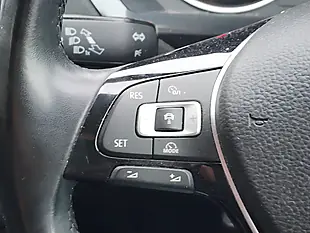 Used 2018 Volkswagen Tiguan Se Black - Interior and Exterior details 15