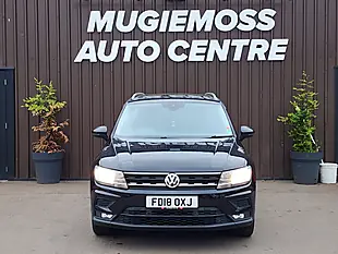 Used 2018 Volkswagen Tiguan Se Black - Interior and Exterior details 3