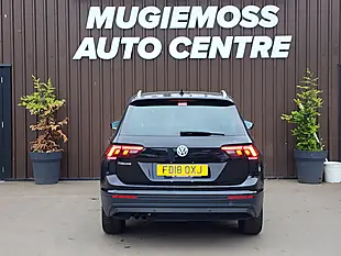 Used 2018 Volkswagen Tiguan Se Black - Interior and Exterior details 5