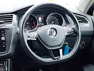 Used 2018 Volkswagen Tiguan Se Black - Interior and Exterior details 8