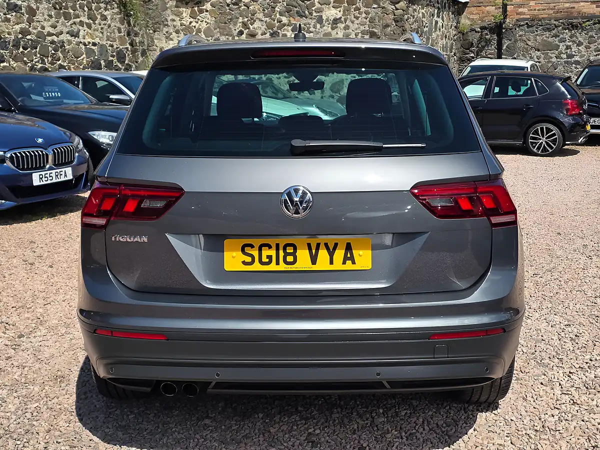 Used 2018 Volkswagen Tiguan Se Indium Grey Metallic - Interior and Exterior details 17