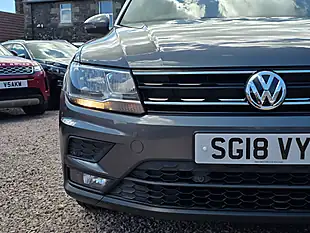 Used 2018 Volkswagen Tiguan Se Indium Grey Metallic - Interior and Exterior details 4