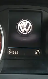 Used 2018 Volkswagen Tiguan Se Nav Caribbean Blue - Interior and Exterior details 17