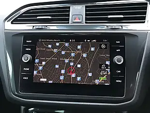 Used 2018 Volkswagen Tiguan Se Nav Caribbean Blue - Interior and Exterior details 2