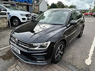 Used 2018 Volkswagen Tiguan Se Navigation Black - Interior and Exterior details 2