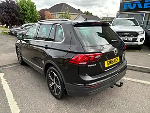 Used 2018 Volkswagen Tiguan Se Navigation Black - Interior and Exterior details 3