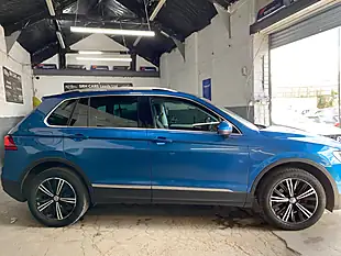 Used 2018 Volkswagen Tiguan Se Navigation Blue - Interior and Exterior details 10