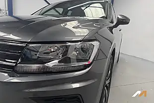 Used 2018 Volkswagen Tiguan Se Navigation Grey - Interior and Exterior details 10