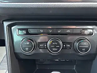 Used 2018 Volkswagen Tiguan Se Navigation Grey - Interior and Exterior details 19