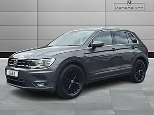 Used 2018 Volkswagen Tiguan Se Navigation Grey - Interior and Exterior details 4
