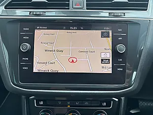 Used 2018 Volkswagen Tiguan Se Navigation Grey - Interior and Exterior details 11