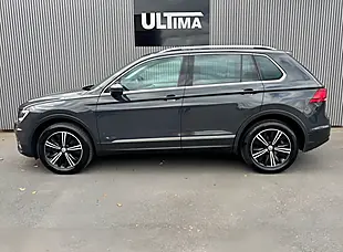 Used 2018 Volkswagen Tiguan Se Navigation Grey - Interior and Exterior details 7