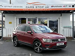 Used 2018 Volkswagen Tiguan Se Navigation Red - Interior and Exterior details 5