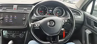 Used 2018 Volkswagen Tiguan Se Navigation Silver - Interior and Exterior details 11